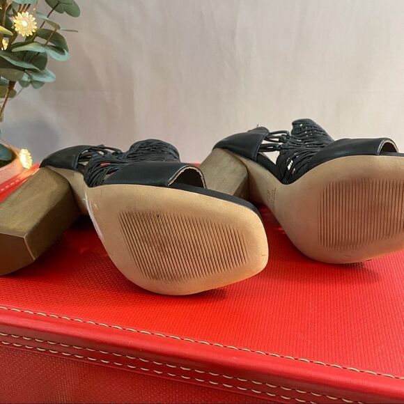 iXOS Woven Leather Block Heels - Picture 3 of 5